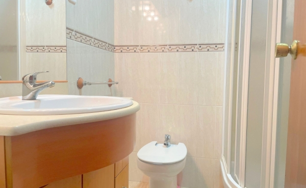 WhatsApp Image 2025-11-08 at 13.18.44 (1)