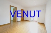 CB203, Piso en Venta 2hb 1wc